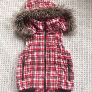 Zipper hooded vest